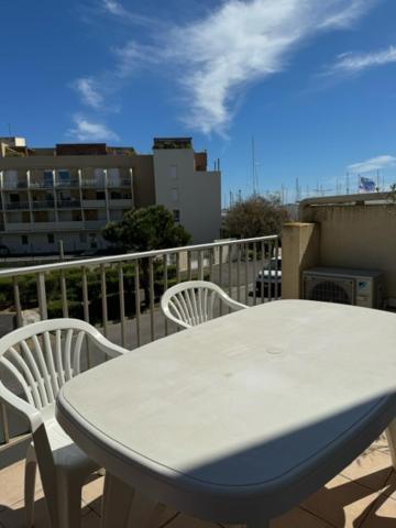 Ferienwohnung La Terrasse De Gruissan Exterior foto